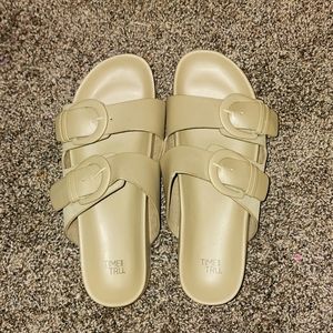 Time and tru tan sandals